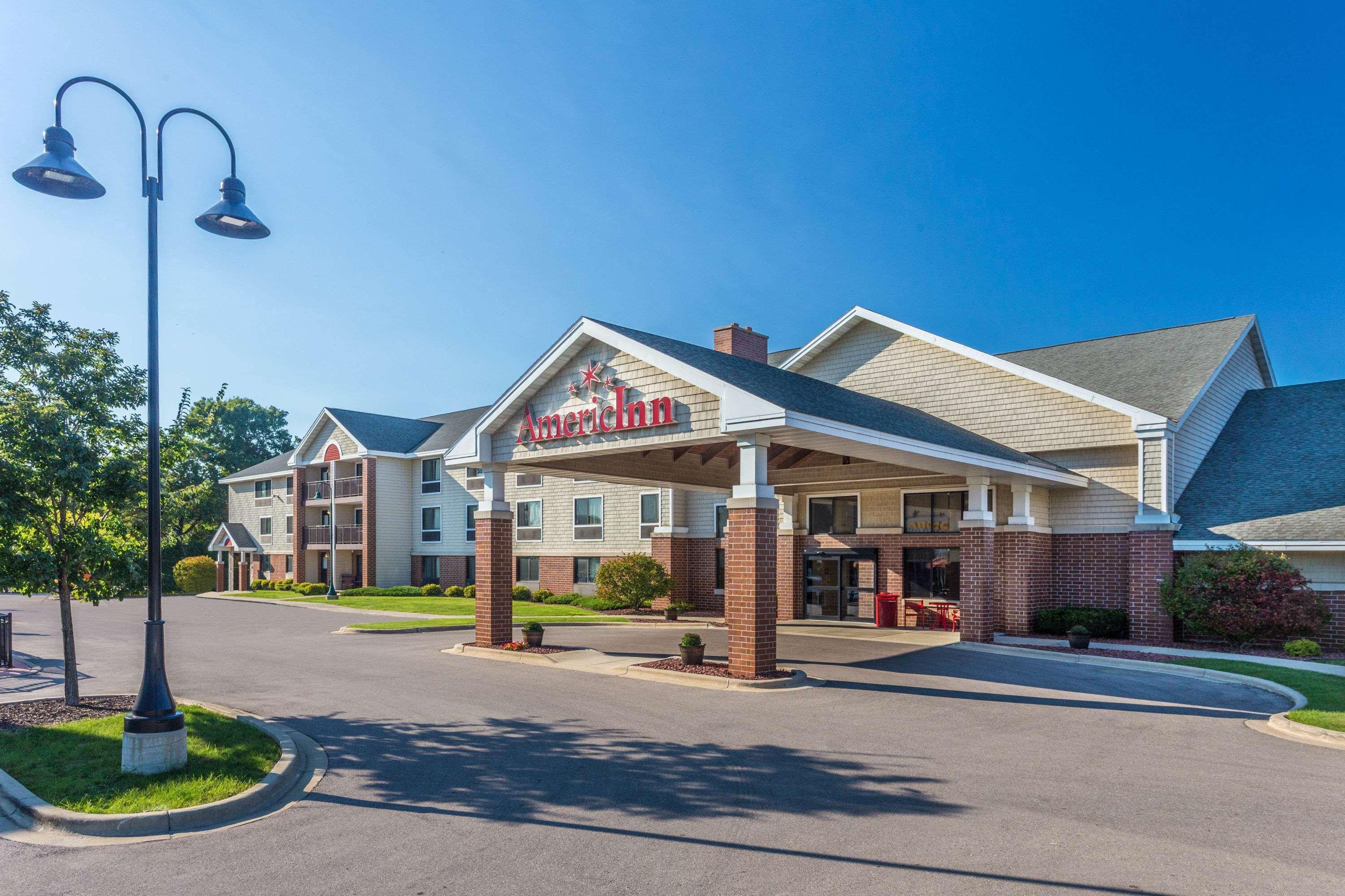 Americinn By Wyndham Madison South Ngoại thất bức ảnh