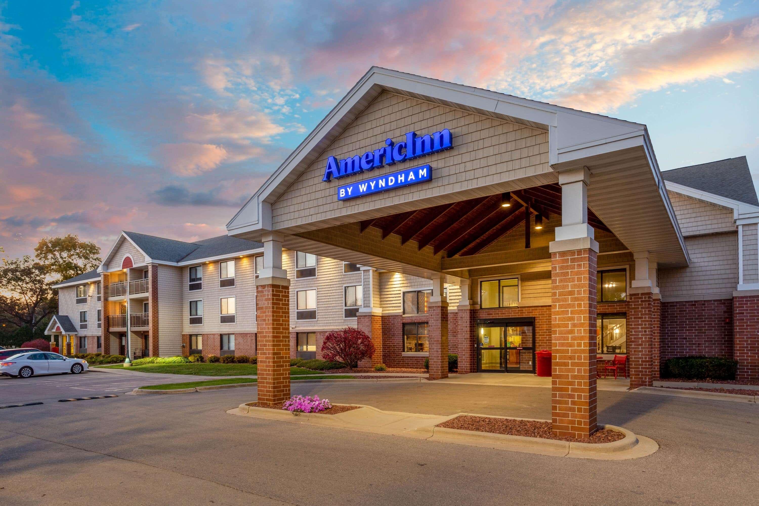 Americinn By Wyndham Madison South Ngoại thất bức ảnh